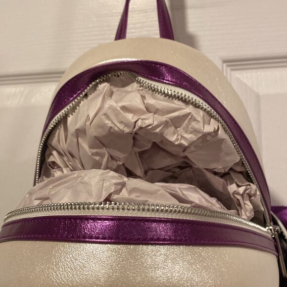 BNWT LOUNGEFLY DISNEY Minnie Mouse Bride of Frankenstein Glow in Dark Backpack main image 7